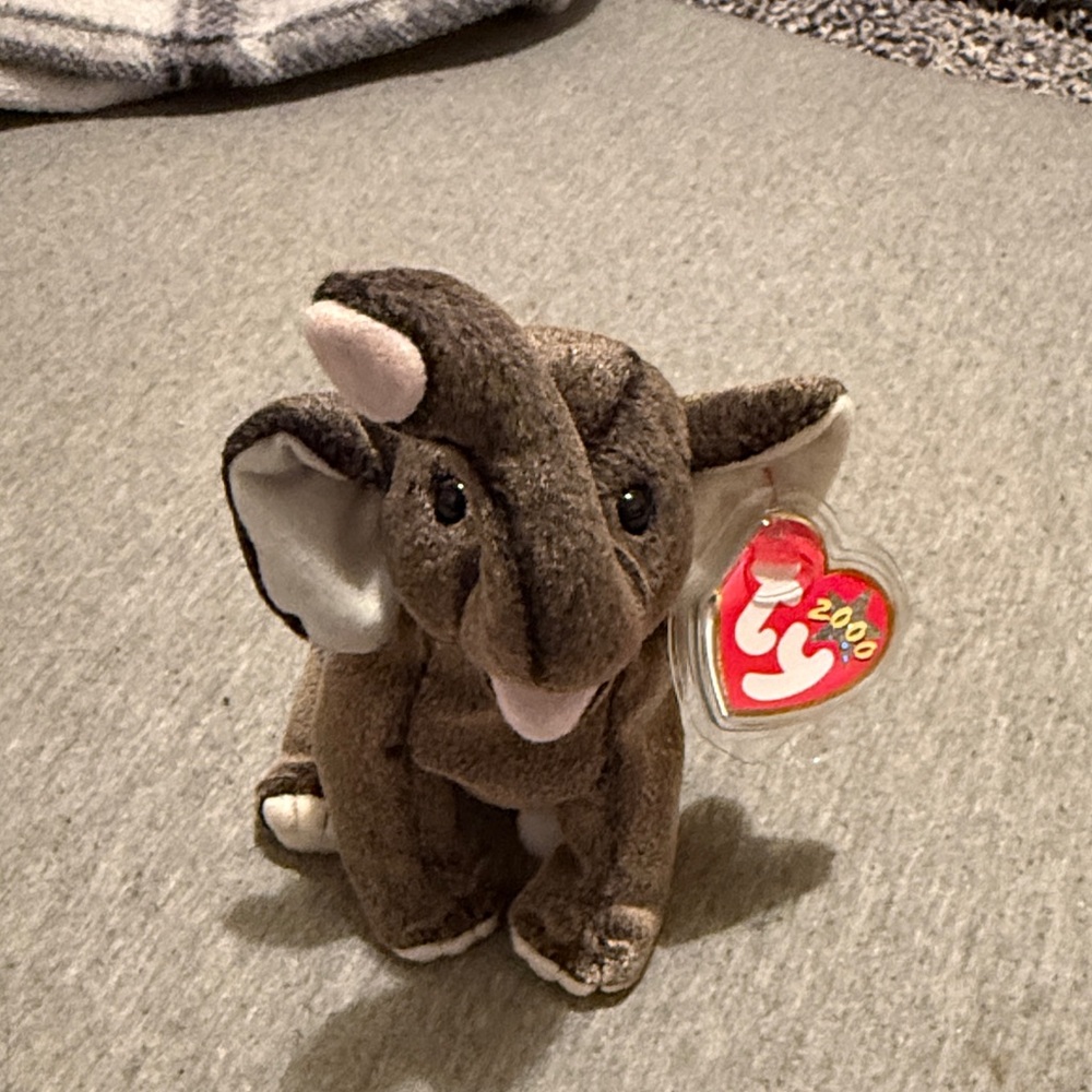Ty Elephant Beanie Baby
